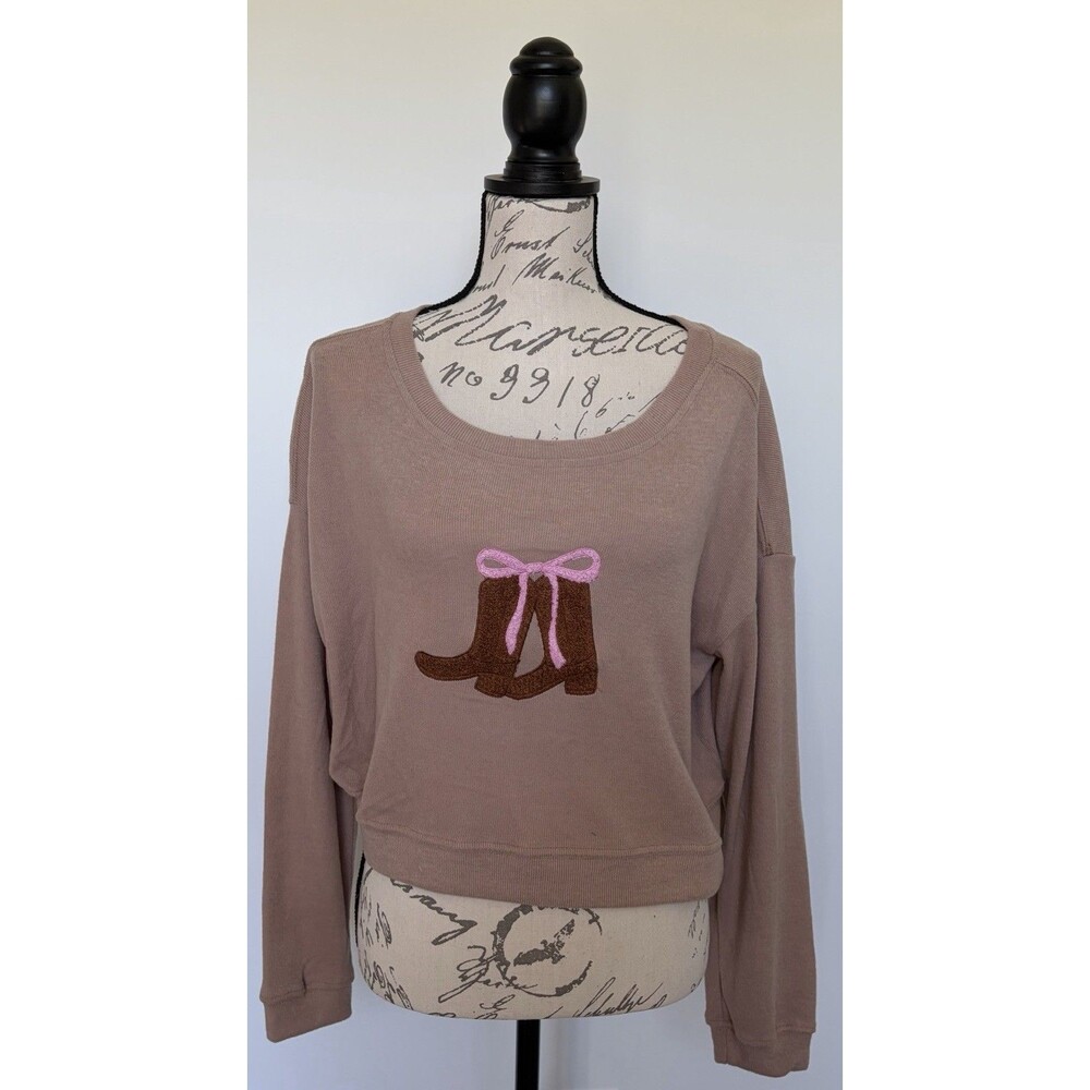 Juniors Cowgirl Boot Sweatshirt Size Medium NWT